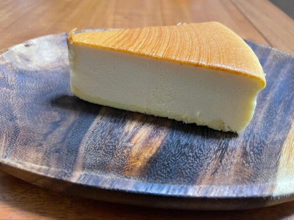 解凍後の糖質72％カットのチーズスフレケーキ