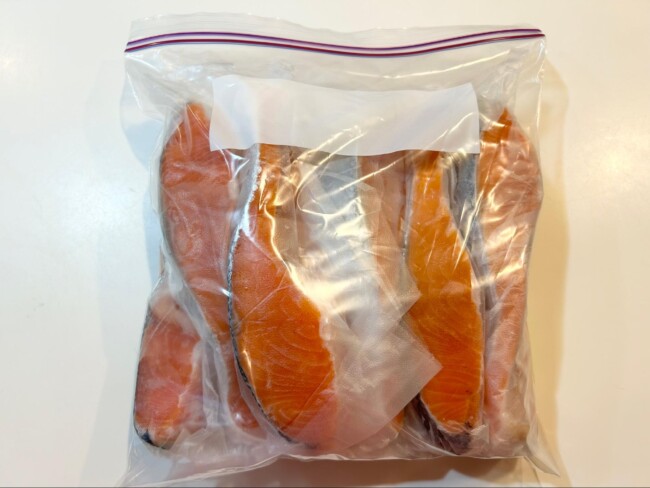 食品用保存袋に入れて冷凍